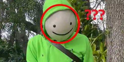 Dream's photo with mask